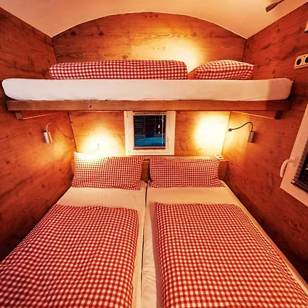 Schaeferwagen Merino Apartman *